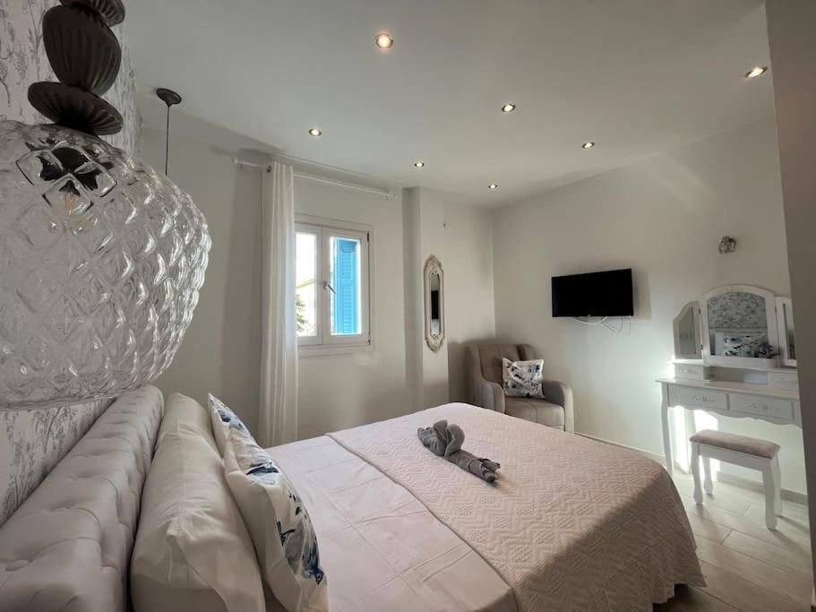 Casa Blue Flower - Bright & Breezy Home Fiskárdo Eksteriør bilde