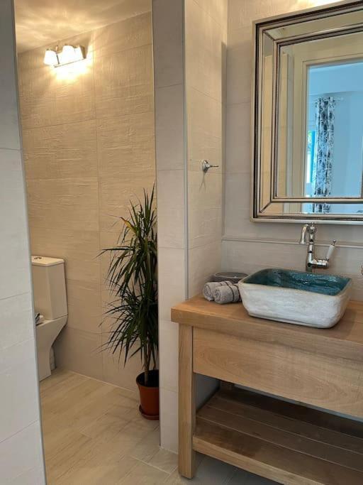 Casa Blue Flower - Bright & Breezy Home Fiskárdo Eksteriør bilde