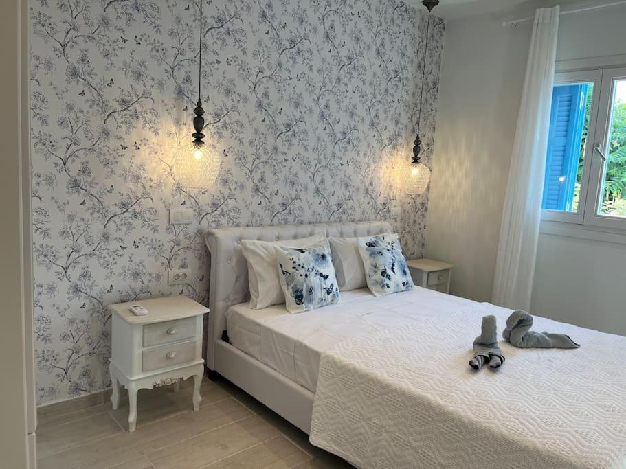 Casa Blue Flower - Bright & Breezy Home Fiskárdo Eksteriør bilde